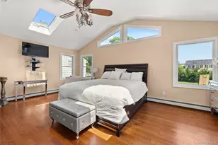 236 Windsor Ave, Brightwaters, NY 11718 - Photo 13