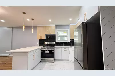 107-29 118th Street, Richmond Hill, NY 11419 - Photo 3