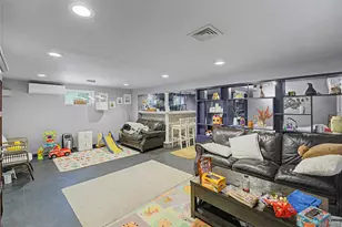 6-09 161st St, Whitestone, NY 11357 - Photo 21