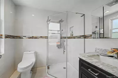 609 161st Street, Whitestone, NY 11357 - Photo 13