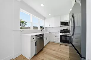 91 Doges Prom, Lindenhurst, NY 11757 - Photo 5