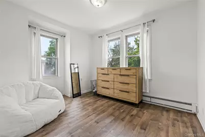 46 Meadow Lane, New Rochelle, NY 10805 - Photo 19