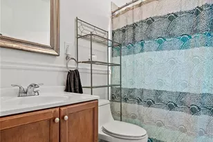 46 Meadow Ln, New Rochelle, NY 10805 - Photo 17