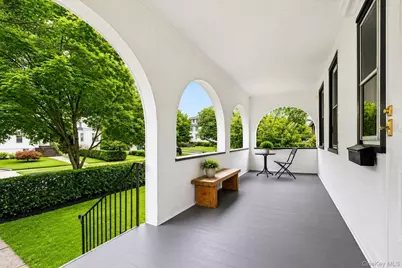46 Meadow Lane, New Rochelle, NY 10805 - Photo 3