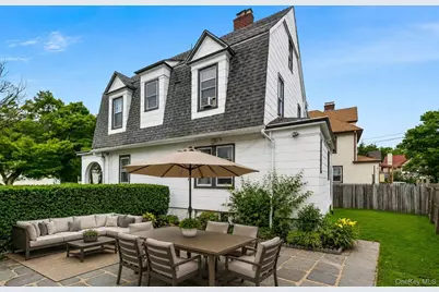 46 Meadow Lane, New Rochelle, NY 10805 - Photo 7