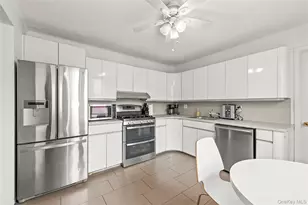 46 Meadow Ln, New Rochelle, NY 10805 - Photo 31