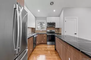 114-81 178th St, Saint Albans, NY 11434 - Photo 3