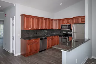 216 Center Court #216, Medford, NY 11763 - Photo 3