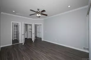 216 Centre Ct, Medford, NY 11763 - Photo 7