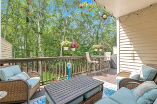 6 Princess Tree Ct, Port Jefferson, NY 11777 - Photo 15