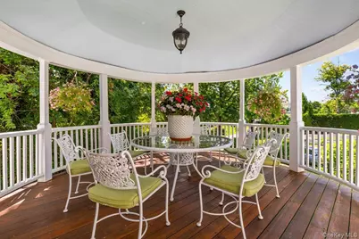 731 Forest Avenue, Rye, NY 10580 - Photo 23