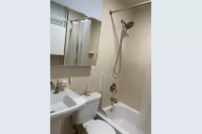 175 Beach 29 Street, Far Rockaway, NY 11691 - Photo 19