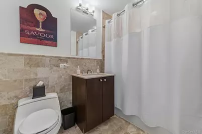 5 Renaissance Square #9A, White Plains, NY 10601 - Photo 11