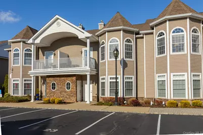 11 Jacqueline Way, North Babylon, NY 11703 - Photo 1