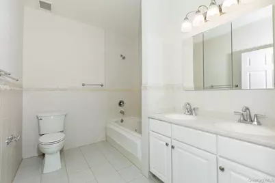 11 Jacqueline Way, North Babylon, NY 11703 - Photo 15