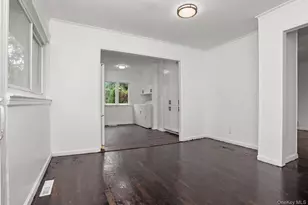 376 County Center Rd, White Plains, NY 10603 - Photo 15