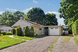376 County Center Rd, White Plains, NY 10603 - Photo 3