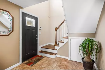 169 Wyona Avenue, Lindenhurst, NY 11757 - Photo 5