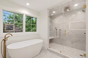 654 Caledonia Rd, Dix Hills, NY 11746 - Photo 23