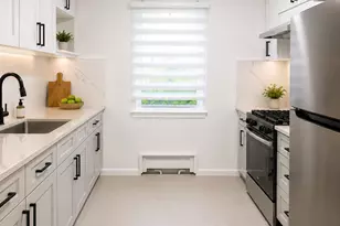 69-09 150th St, Flushing, NY 11367 - Photo 3