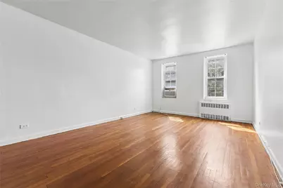 140-18 Burden Crescent #209, Briarwood, NY 11435 - Photo 5