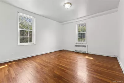 140-18 Burden Crescent #209, Briarwood, NY 11435 - Photo 11