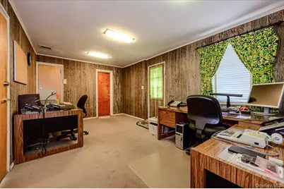 2539 Woodhull Avenue, Bronx, NY 10469 - Photo 21