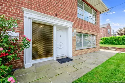 2539 Woodhull Avenue, Bronx, NY 10469 - Photo 3