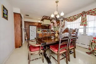 2539 Woodhull Ave, Bronx, NY 10469 - Photo 11