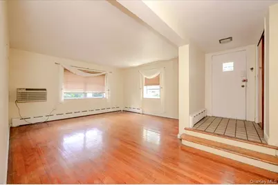 2539 Woodhull Avenue, Bronx, NY 10469 - Photo 27