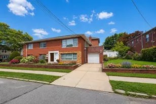 2539 Woodhull Ave, Bronx, NY 10469 - Photo 1
