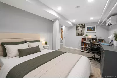 2915 Sommer Place, Bronx, NY 10465 - Photo 21