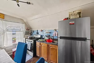 32 S 8th Avenue, Mount Vernon, NY 10550 - Photo 27
