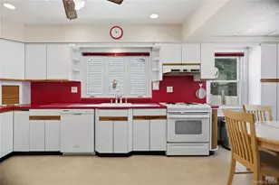 1005 3rd St, West Babylon, NY 11704 - Photo 21