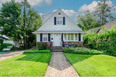 46 Schumacher Drive, New Hyde Park, NY 11040 - Photo 1