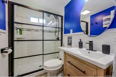 35 Rose Street, Hauppauge, NY 11788 - Photo 11