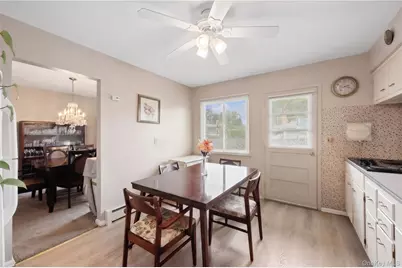 10 Wisteria Way, Commack, NY 11725 - Photo 7