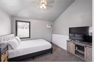 10 Wisteria Way, Commack, NY 11725 - Photo 17
