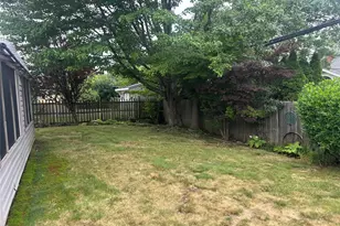 94 Willowood Dr, Wantagh, NY 11793 - Photo 9
