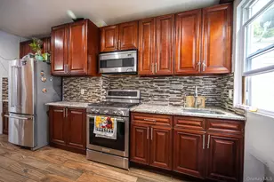91-50 86th St, Woodhaven, NY 11421 - Photo 7