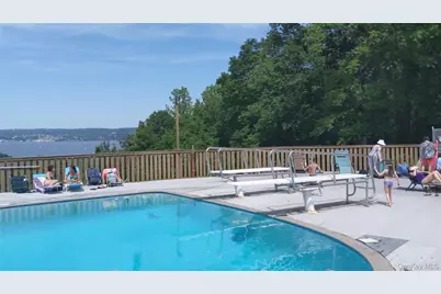 723 Sierra Vista Lane, Valley Cottage, NY 10989 - Photo 17