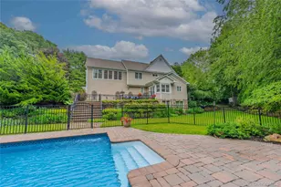 6 Maureen Dr, Mount Sinai, NY 11766 - Photo 37