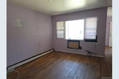 1105 Beach Channel Drive, Far Rockaway, NY 11691 - Photo 11