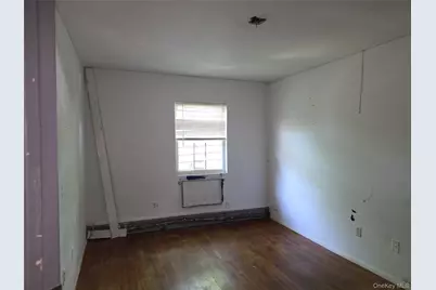 1105 Beach Channel Drive, Far Rockaway, NY 11691 - Photo 7