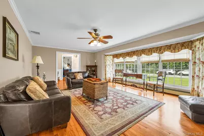 383 Munsell Road, Patchogue, NY 11772 - Photo 29