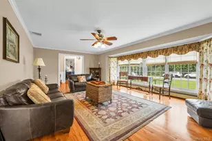 383 Munsell Rd, Patchogue, NY 11772 - Photo 29