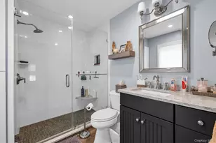 383 Munsell Rd, Patchogue, NY 11772 - Photo 7