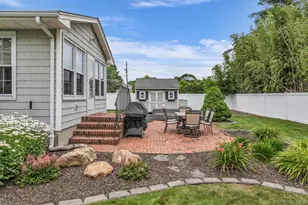 383 Munsell Rd, Patchogue, NY 11772 - Photo 39