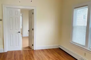 16 Evergreen Dr, Lindenhurst, NY 11757 - Photo 3
