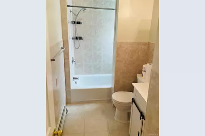 16 Evergreen Drive #1, Lindenhurst, NY 11757 - Photo 7